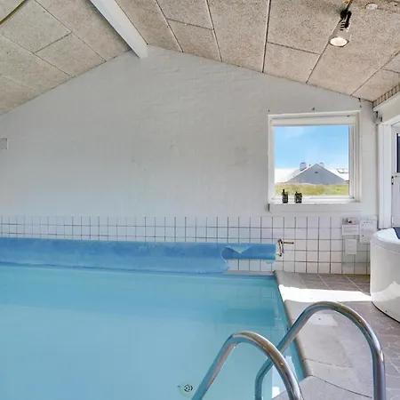 Amazing In With Sauna Hébergement de vacances *