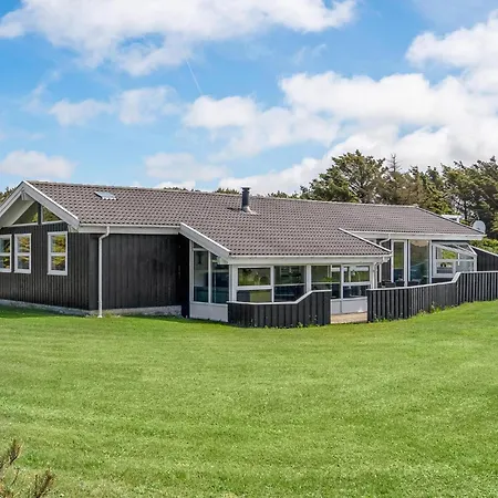 Holiday home Amazing In With Sauna Hjorring