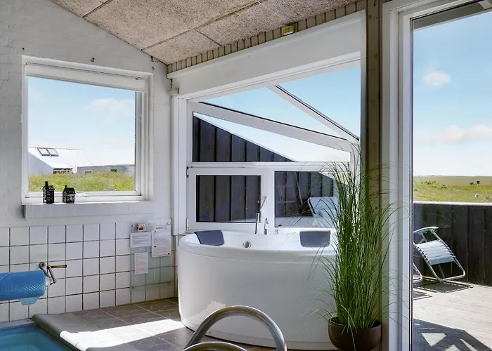 Amazing In With Sauna